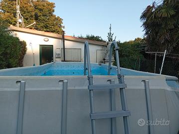 piscina e pompa