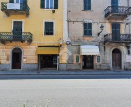 NEGOZIO A BUSALLA
