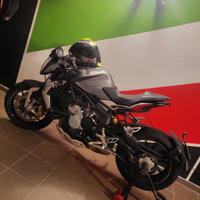 Mv agusta dragster 800