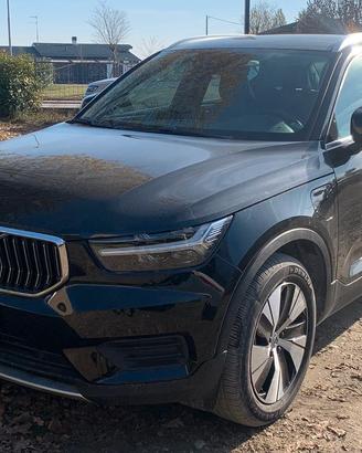 VOLVO XC40 T4 Recharge Plug-in Hybrid