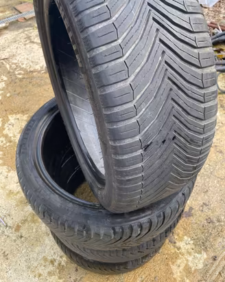 Gomme 4 stagioni 225/45r19 Michelin Climate Cross