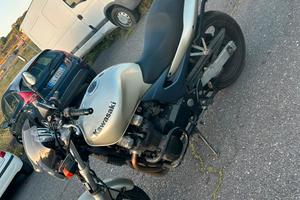 Kawasaki ZR-7