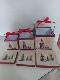 Scatole natalizie con carillon