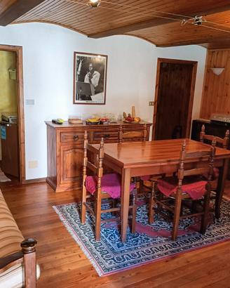 Chalet fresco in borgata 700 MT slm