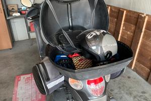 Scooter aprilia scarabeo