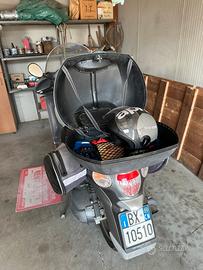 Scooter aprilia scarabeo