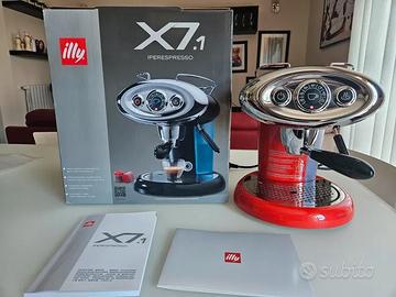 Illy Macchina da Caffè a Capsule Iperespresso X7.1