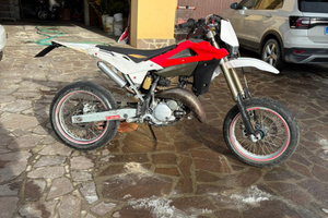 Husqvarna 125 anno 2007