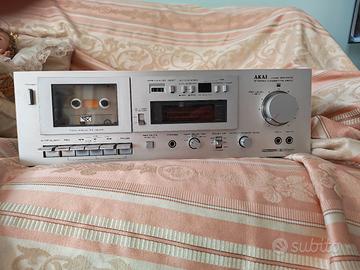 Cassette stereo Akai