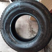 Coppia pneumatici 235-75-R15 105
