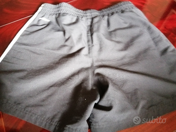 Pantaloncini adidas