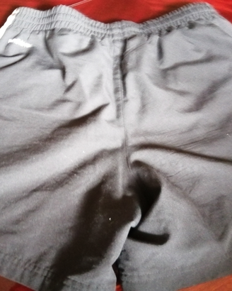 Pantaloncini adidas