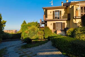 Villa con giardino a Viagrande