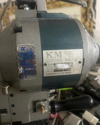 Taglierina verticale km 7 pollici 220 volts