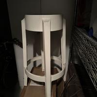 Sgabello alto Kartell. Panna