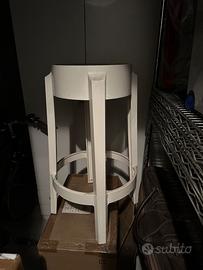 Sgabello alto Kartell. Panna