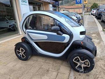 Renaut Twizy 45
