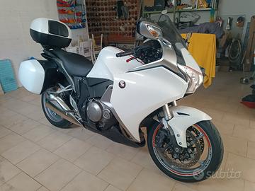 VFR 1200