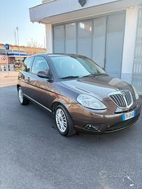 Ypsilon-1.2-Benzina-Neopatentati-2010