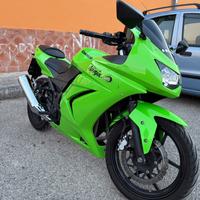Kawasaki Ninja 250R - 2009