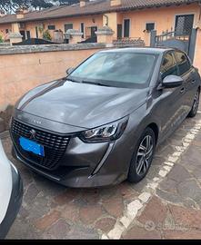 Automobile Peugeot 208 GPL