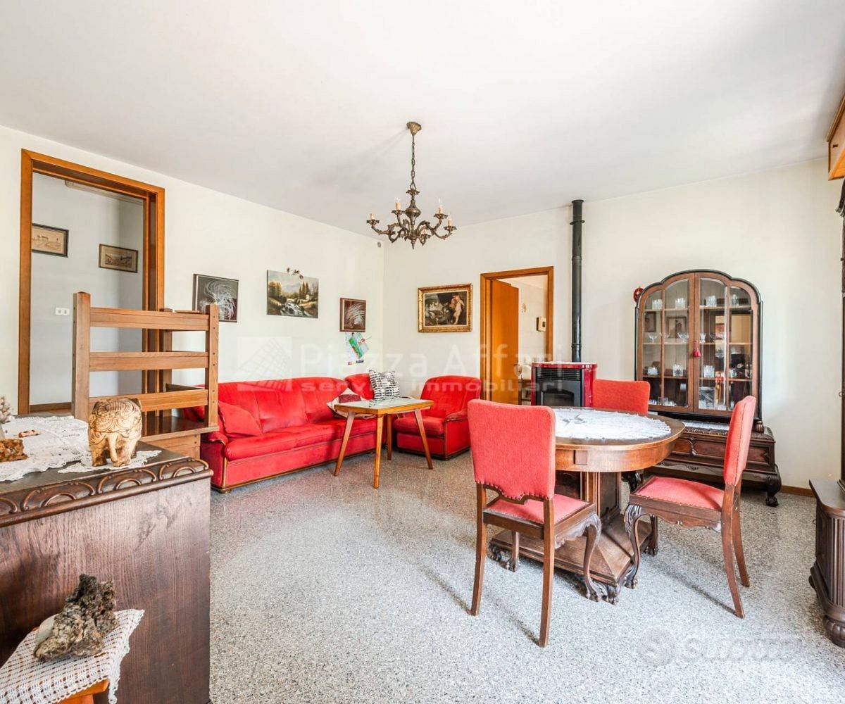 House in Reggio Emilia, San Giacomo esterna - Vista 5