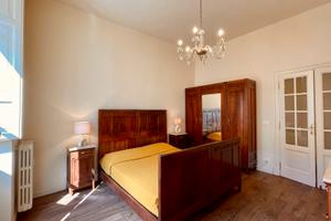 Stanza singola con balcone, zona Campidoglio