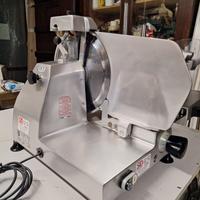 Affettatrice professionale F300