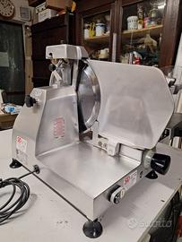 Affettatrice professionale F300