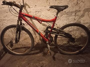 mountain bike Mongoose
