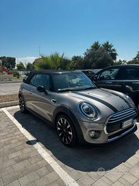 Mini cooperd d cabrio, stile inconfondibile e ful.