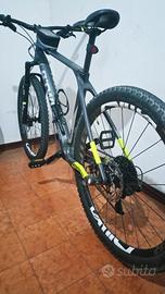 Mtb Btwin 27,5 Tutta carbonio