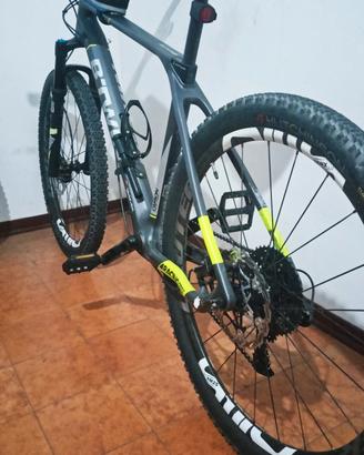 Mtb Btwin 27,5 Tutta carbonio
