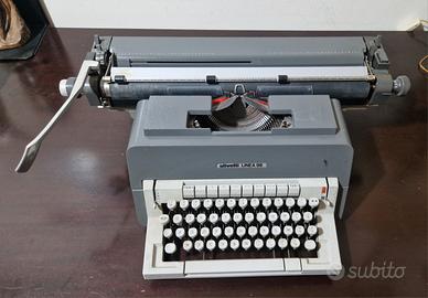 Macchina da scrivere Olivetti Linea 98