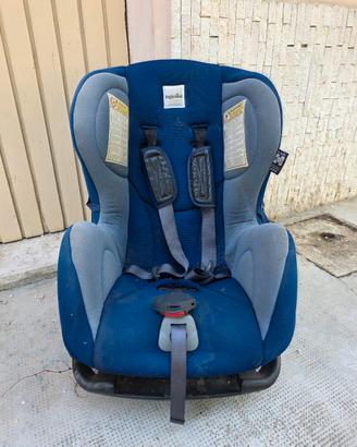 Seggiolino per auto universale
