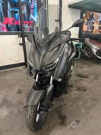 YAMAHA X-MAX 300 X MAX 3000