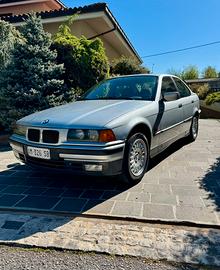 Bmw e36 318i berlina restaurata