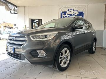 Ford Kuga 1.5 TDCI 120 CV S&S 2WD Powershift Titan