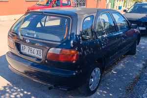 almera Nissan 
