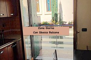 Frascati bilocale arredato con balcone