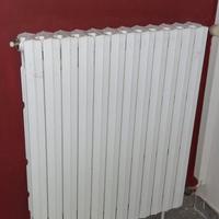 4 termosifoni in ghisa