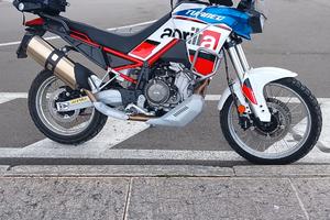 Moto Aprilia tuareg