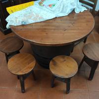tavolo fatto con botte