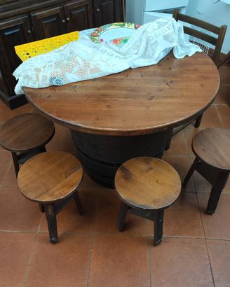 tavolo fatto con botte