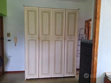 Armadio 4 ante antichizzato