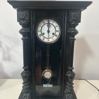 orologio a pendolo antico