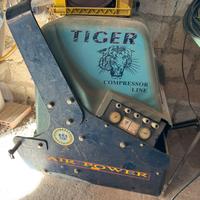 Compressore abbacchiatori trattore