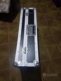 Flight Case ( 80 euro )