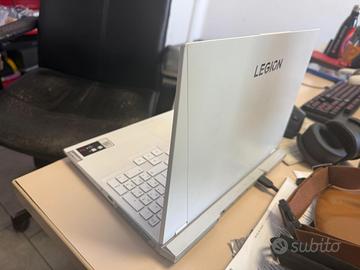 Lenovo Legion 5 Pro 16IAH7H BIANCO (32gb ram)