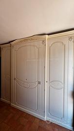 Camera da Letto Classica in Legno e Marmo